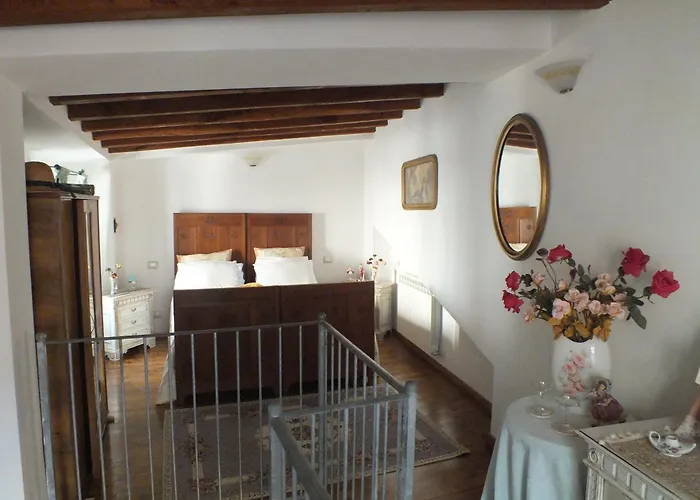 La Chicca * カッラーラ